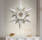 LAMO white star clock